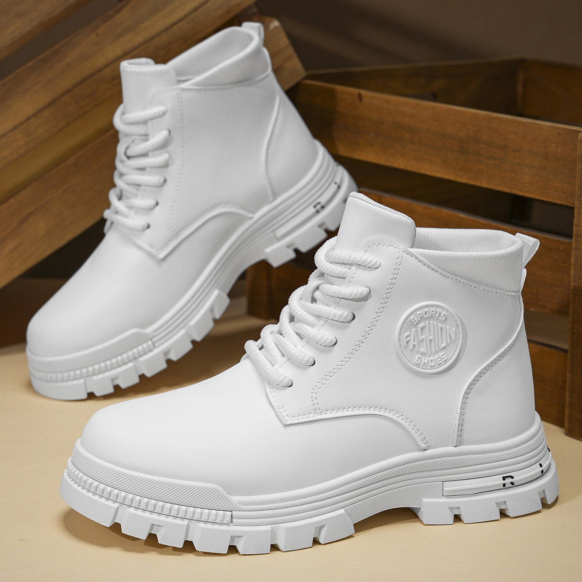 Men Shoes Trends - Erkek Modası Her Mevsim Beyaz Motosiklet