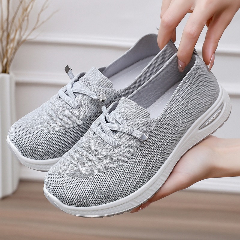 Kadınlar için Nefes Alabilen Y - Mesh Trainer Breathable incelemesi ve fiyatı
