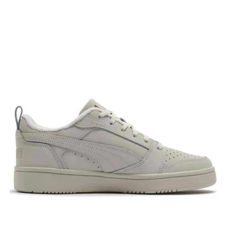 Puma Rebound V6: Minimalist, R - Men'S Shoes Puma Sneakers incelemesi ve fiyatı