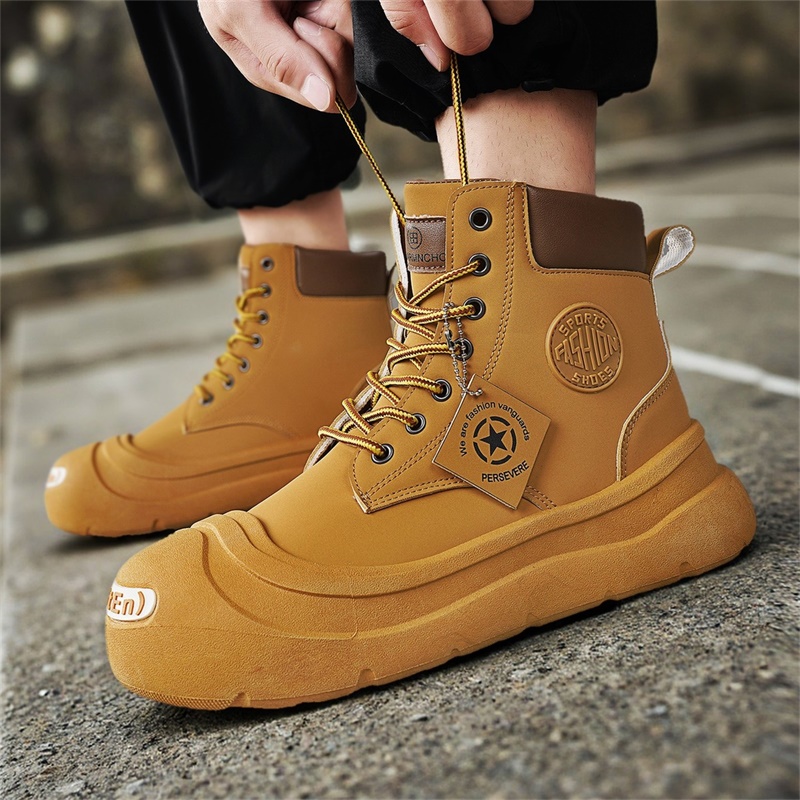 Şort Botları Modaya Uygun ve R - Men Shoes Trends incelemesi ve fiyatı